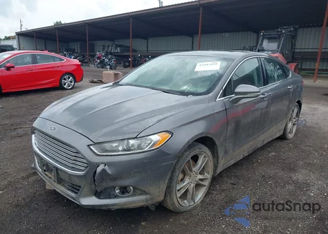 2014 Ford Fusion Titanium z USA, uszkodzony, nr VIN 3FA6P0D93ER286177